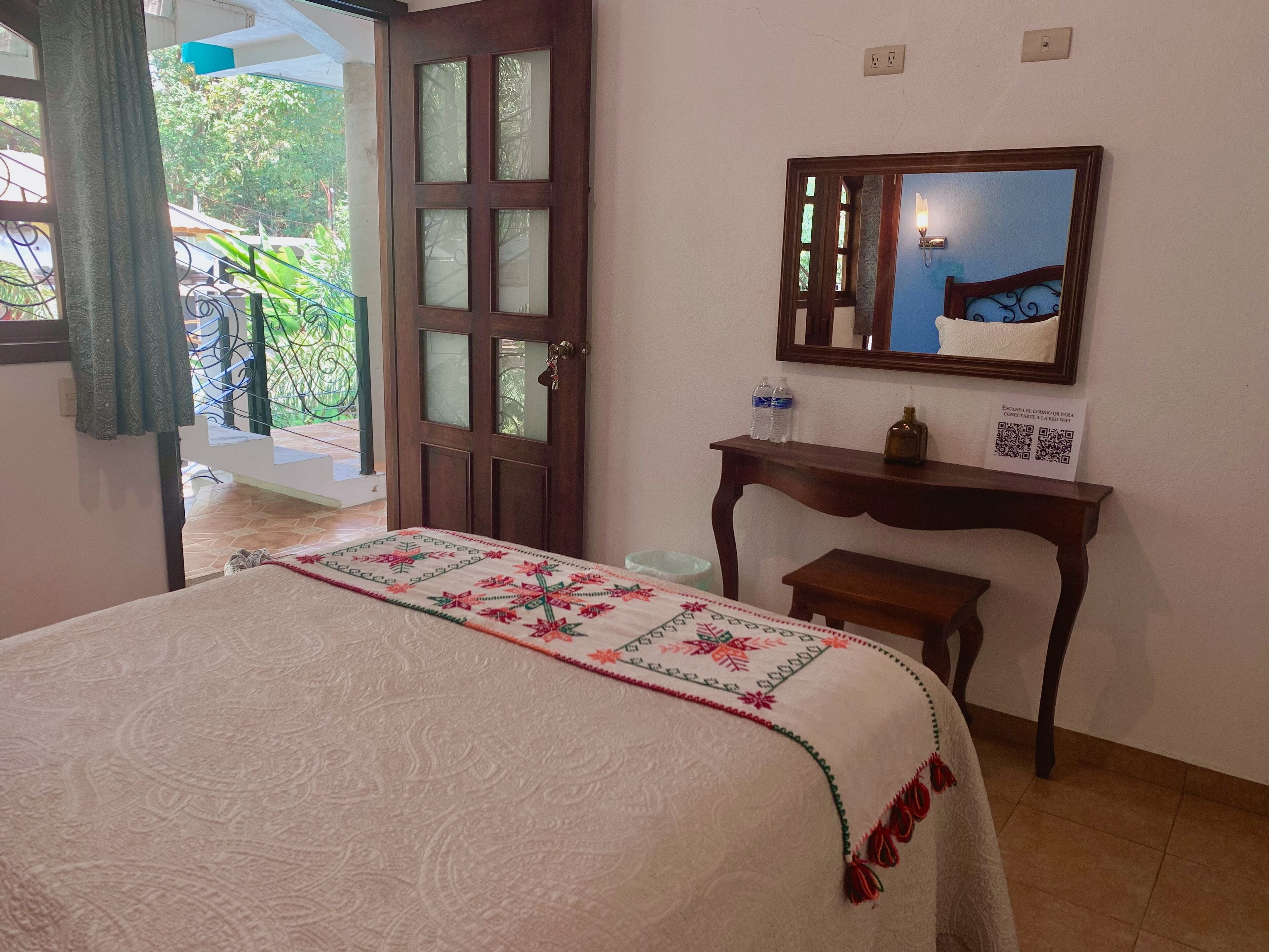 room, pool view (orquídeas #1) | egyptian cotton sheets, premium bedding, individually decorated