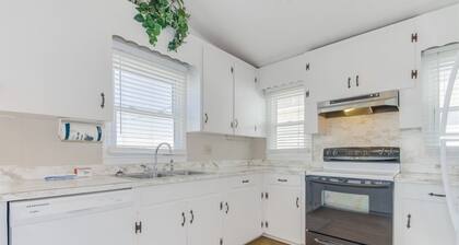 Garden City Beach House Escape!