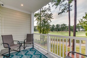 Lägenhet - 2 sovrum - balkong - utsikt mot golfbanan (104 Cypress Point Ct - 203A) | Terrass/Patio