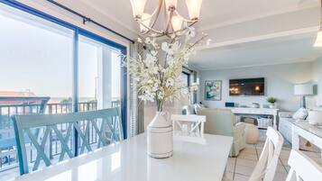 Condo, 2 Bedrooms (A-211) | Exterior