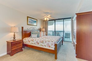 Penthouse, 4 Bedrooms, Balcony (1701) | 4 bedrooms, desk, iron/ironing board, free WiFi - Ocean Bay Club 1701 Pent House Escape! (North Myrtle Beach)