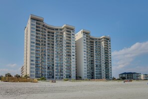 Penthouse, 4 slaapkamers, balkon (1701) | Strand | Aan het strand