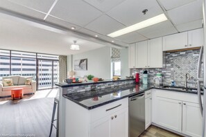 Condo, 2 Bedrooms, Balcony, Partial Ocean View (2651) | Private kitchen | Fridge, microwave, stovetop, coffee/tea maker