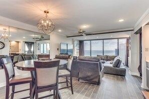 Casa | Sala de estar | Televisión y reproductor de DVD 