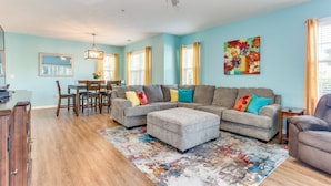Living room - Ocean Keyes 1701 (North Myrtle Beach)