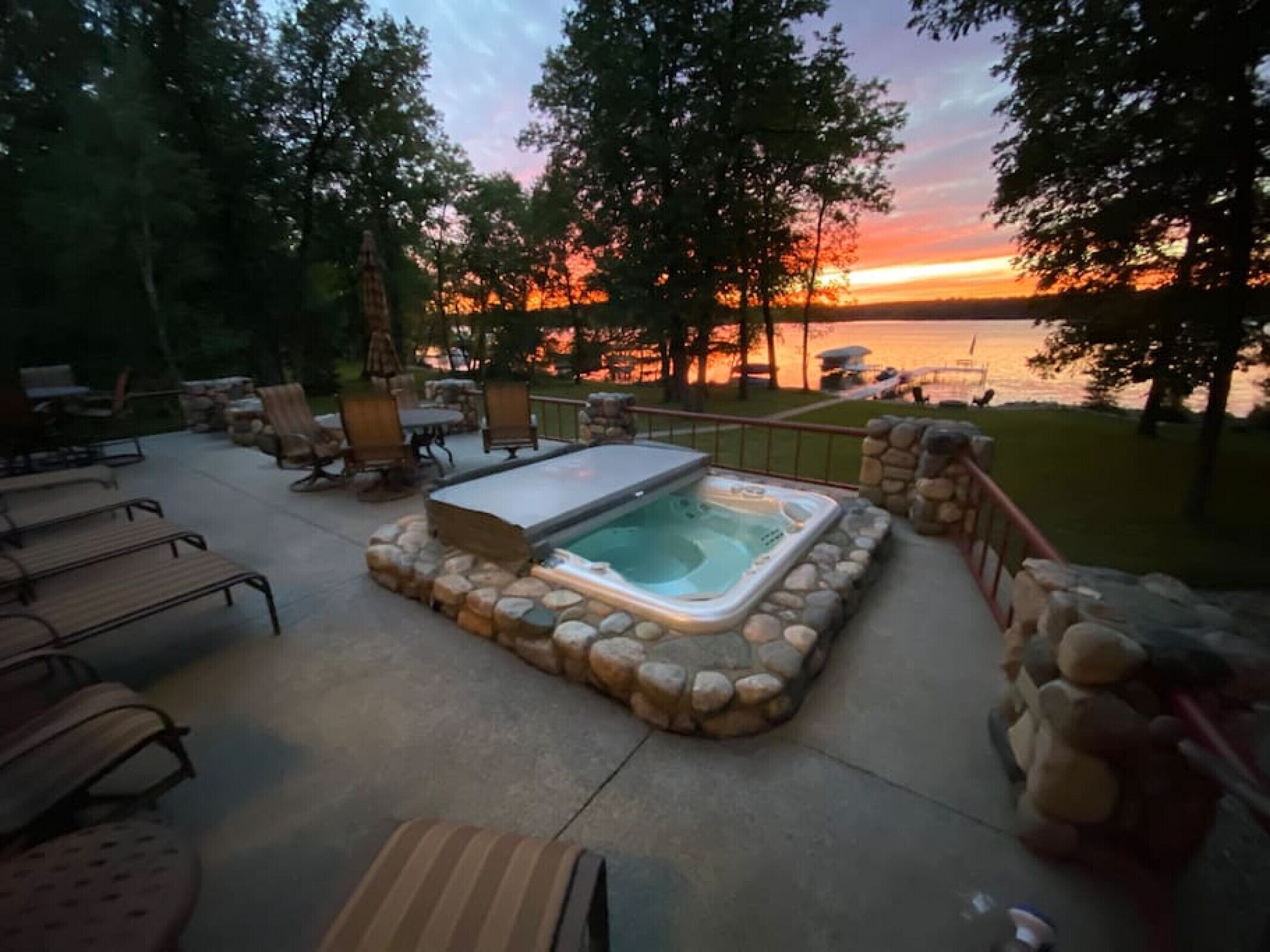 Day Spring Long Lake · Lake Front custom estate home, hot tub, gym ++++