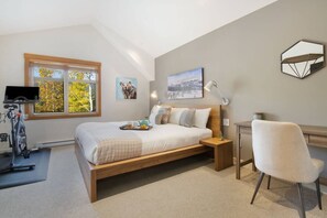 2 chambres, lit avec matelas en mousse à mémoire, bureau