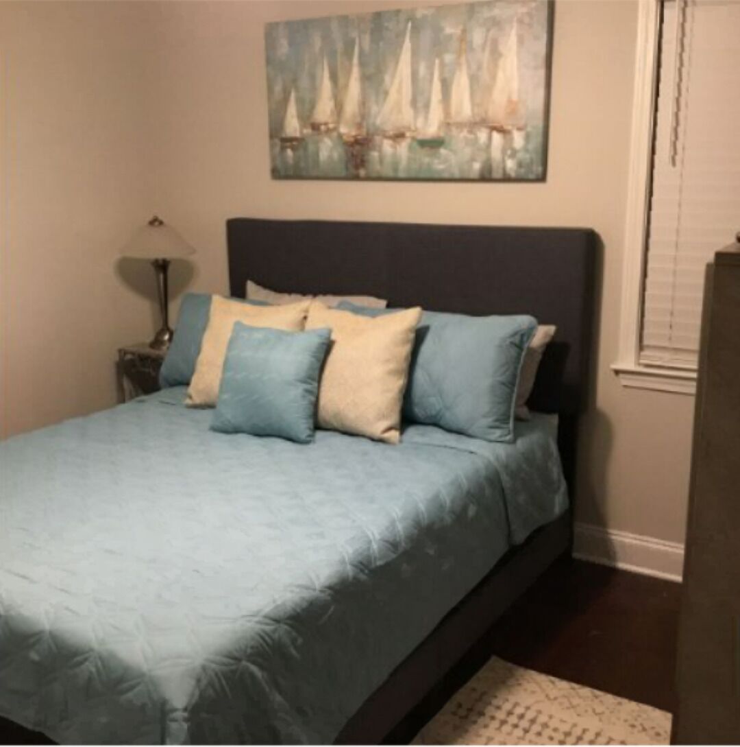Nice & Cozy Home Away from Home