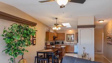 Älytelevisio, kirjoja