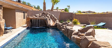 Outdoor pool, a heated pool