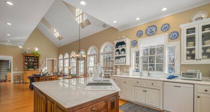 Laurelwood of Tryon | Distinctive Old-World Luxury Including a Pool, Hot Tub, and Game Room