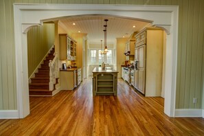 TV, fireplace, DVD player, foosball - Pisgah Forest Retreat: True mountain luxury with mountain views & hot tub! (Balsam Grove)