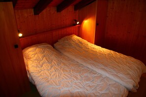 4 bedrooms, free WiFi