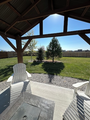 Terrace/patio - Beautiful Montana home with panoramic mountain views (Belgrade)