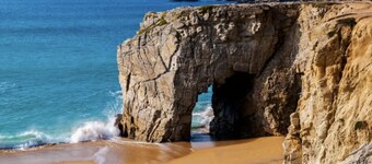 RARE - Beautiful 2P of 50M2 with large Terrace on the Port of ST Goustan-Auray