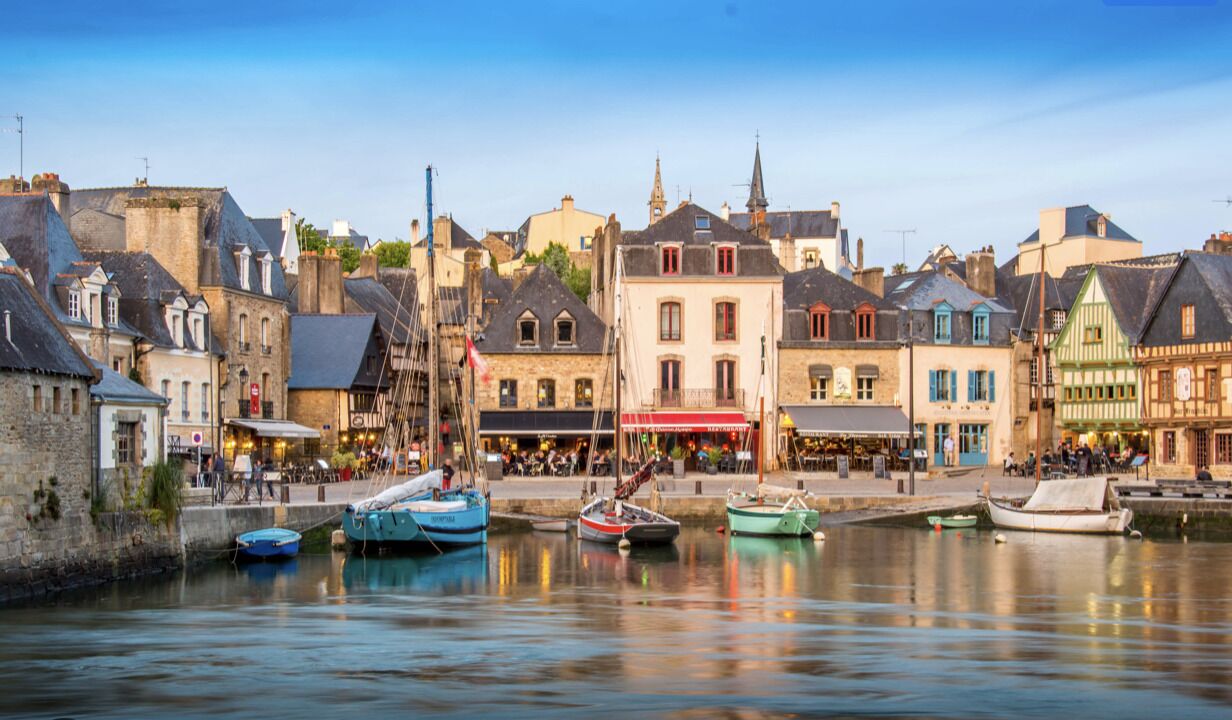 RARE - Very nice 2P of 50M2 with large Terrace on the Port of ST Goustan-Auray