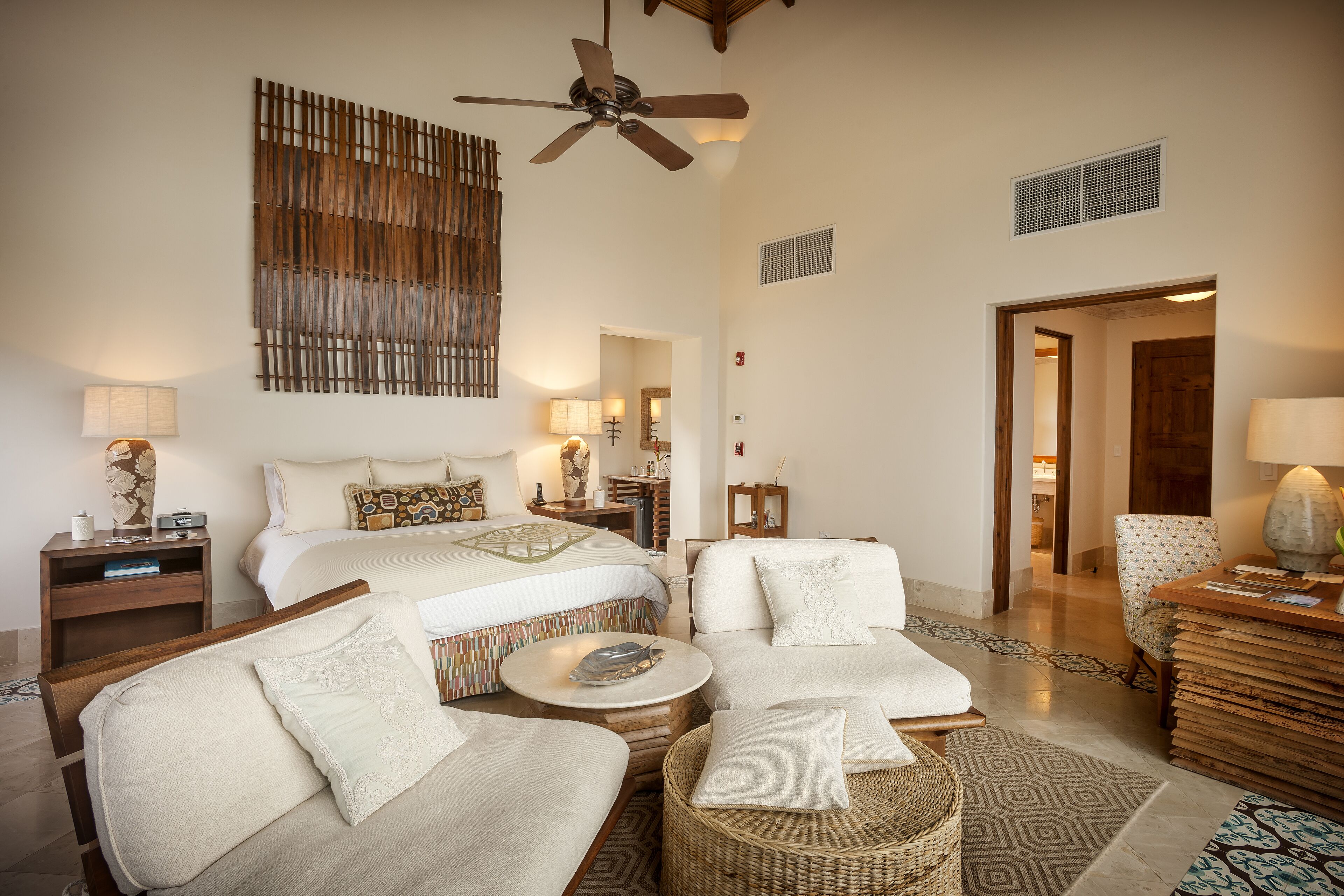 Presidentiële villa, 2 slaapkamers, sauna, aan het strand | Lakens van Egyptisch katoen, luxe beddengoed