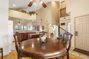 Dining - Family Getaway • Spacious 3BR Condo • Resort Amenities + Perks (Branson)