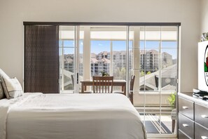 2 dormitoris, planxa i posts de planxar, wifi gratuïta i roba de llit 