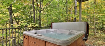 Left Duplex Home Directly Across From Pico Mountain, Close to Killington.