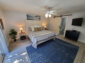 2 slaapkamers, een strijkplank/strijkijzer, gratis wifi, beddengoed