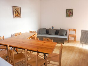 TV - Homerez - Apartment in Allevard (Allevard)