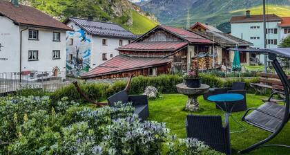 Ferienwohnung mit Panoramablick in die schweizer Berge