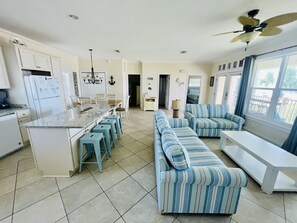 Interior - VITAMIN SEA-Relax and Rejuvenate 3 beds 2 baths Pet Friendly! (Saint George Island)