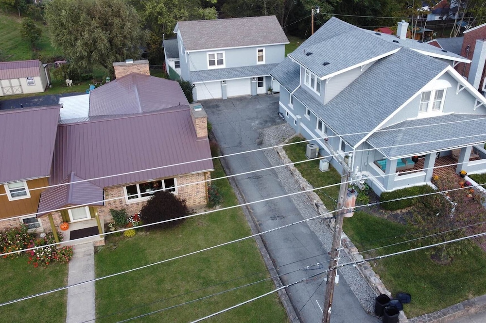 Carriage House on Main near NRG National Park