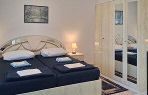 1 chambre, Wi-Fi gratuit, draps fournis