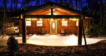 Cozy, Wooded Cabin near Outdoor Activities