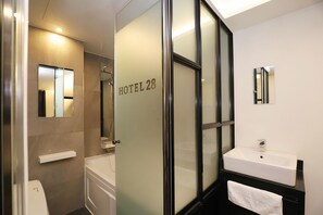 [Netflix & Spa] Premium Double Room | Badezimmer