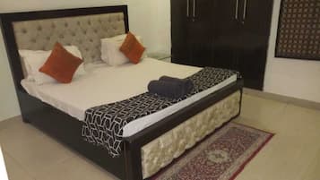 3 bedrooms