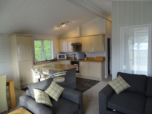 Luxury 2 Bedroom Lodge (sleeps 5)