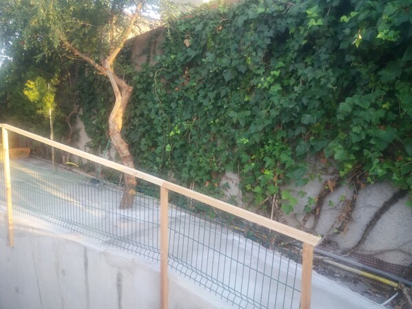 Property grounds - river view loft (Deltebre)