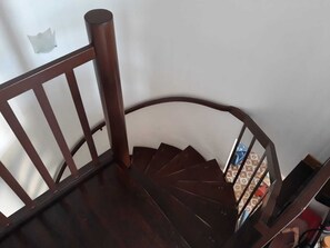 Interior - STUNNING DETACHED VILLA WITH GARDEN IN PRESTIGIOUS RESIDENCE BY THE SEA (formia)