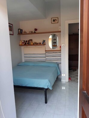 3 bedrooms, iron/ironing board, WiFi