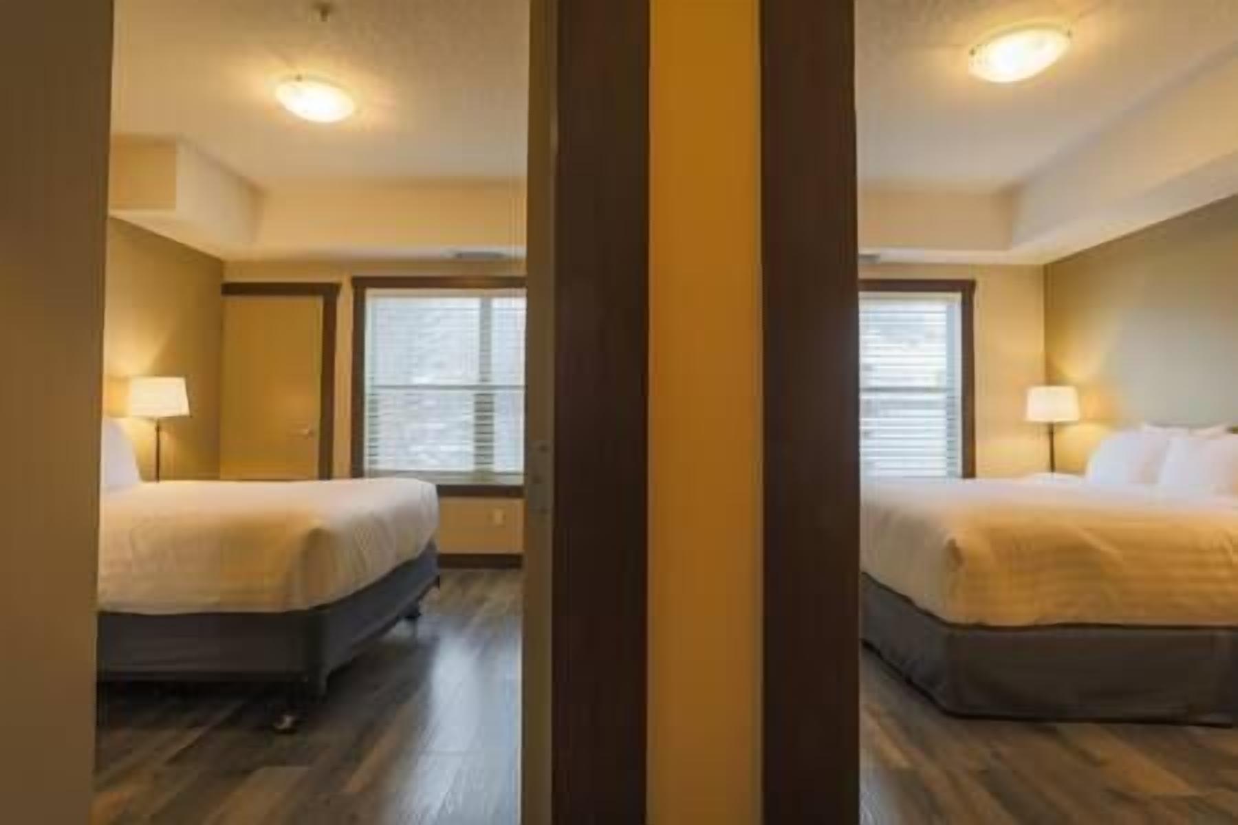 2 makuuhuonetta, silitysrauta/-lauta, Wi-Fi, vuodevaatteet