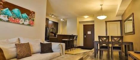 Televisor i llar de foc