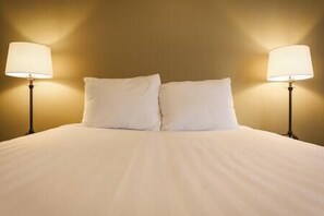 2 Schlafzimmer, BĂŒgeleisen/BĂŒgelbrett, WLAN, BettwĂ€sche