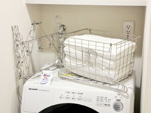 In-room safe, iron/ironing board, free WiFi, bed sheets - MONday Apart Premium Akihabara (Tokyo)