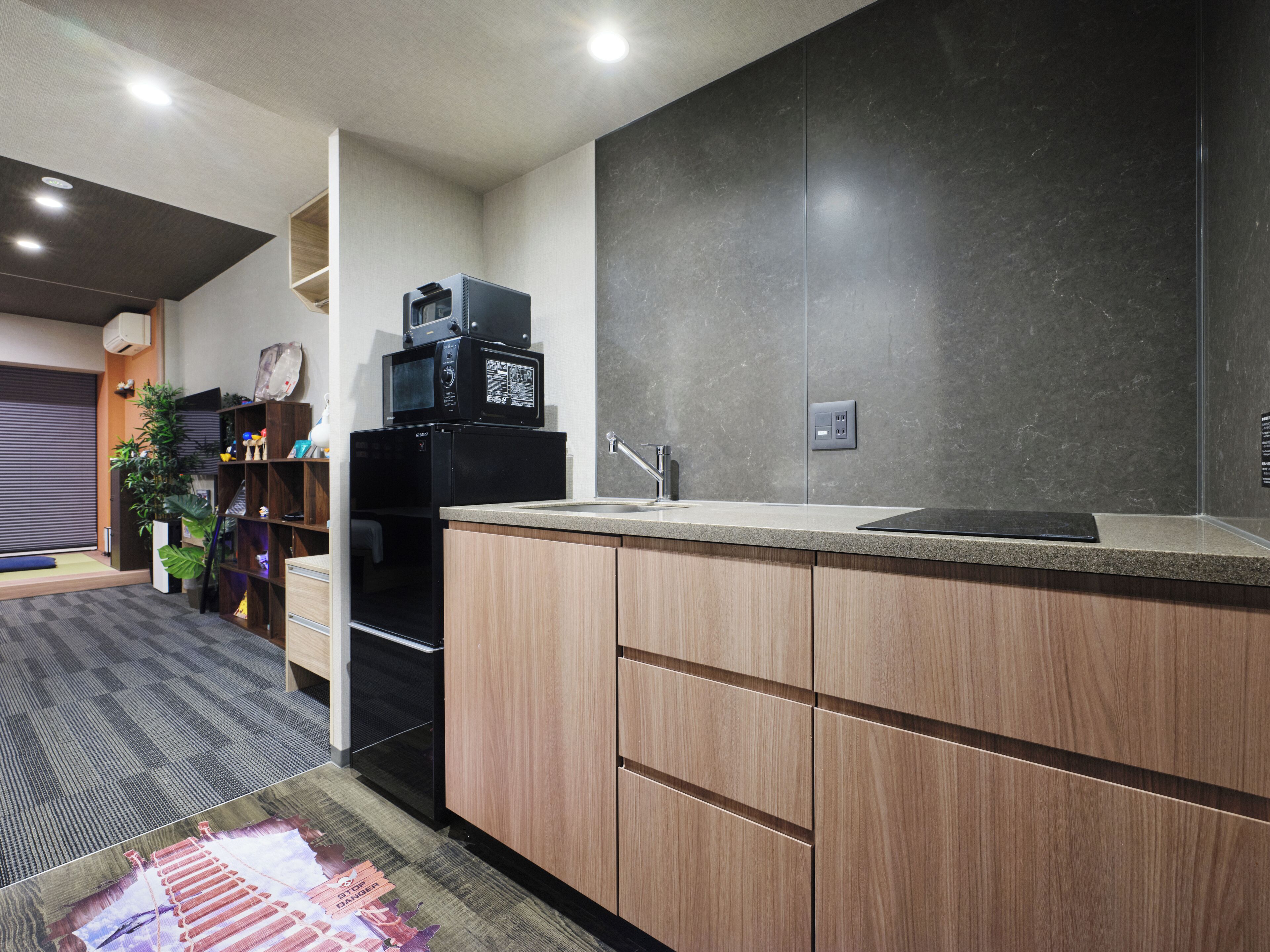 Game Room, Non Smoking | In-room safe, desk, iron/ironing board, WiFi (free)