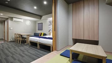 Game Room, Non Smoking | In-room safe, desk, iron/ironing board, free WiFi