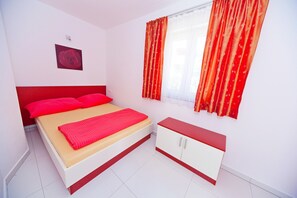 2 bedrooms, Internet, bed sheets