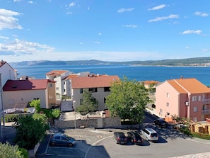 Third-party on-site parking - Apartments Kata, (16298), Crikvenica, hr (Crikvenica)