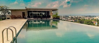 Student Park Apartment by NGINAP