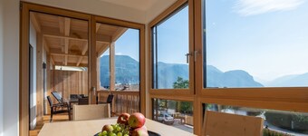 Friendly Apartment "Eiche im Nockerhof" with Mountain View, Wi-Fi & Terrace