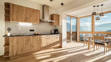 Refrigerador, horno, parrilla de estufa y lavavajillas