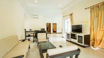 Pool Villa 2 | Living area