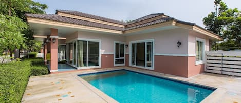 Pool Villa 2 | Private pool